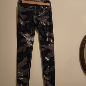 Camouflage Metallic Leggings